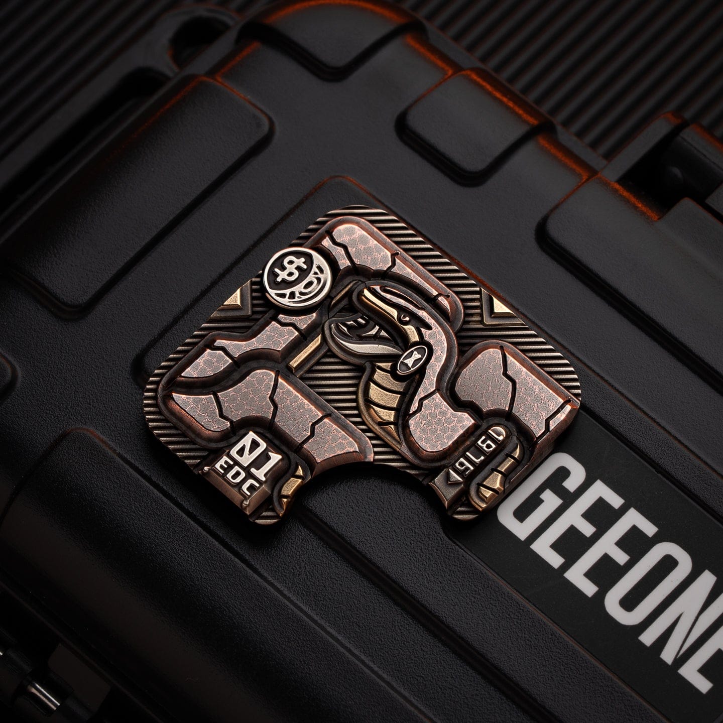 Fidget Slider – 01EDC Maze Block | Titanium Zirconium Brass Copper Push Slider EDC