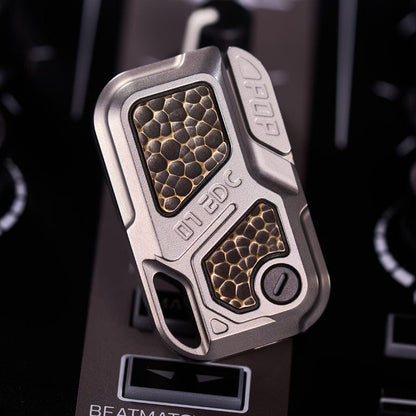 Pocket Tool – GEEOne POP Throwing Card 2024 | Titanium Damascus Stainless Steel EDC Card