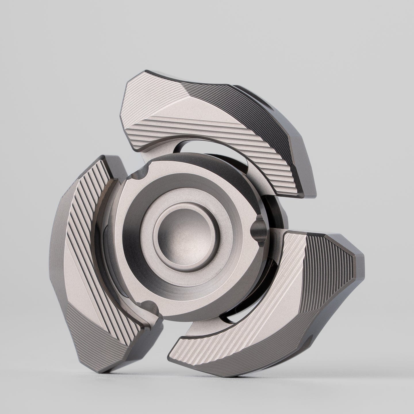 Fidget Spinner EDC – DJG Spinetic | Stainless Steel PEI Titanium EDC Spinner