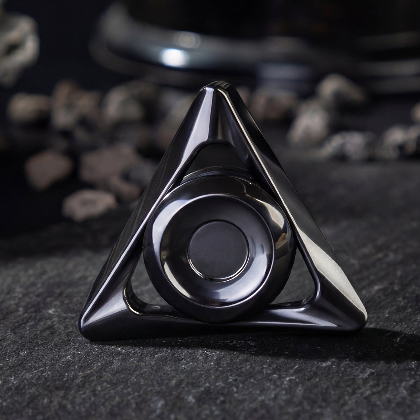 Hand Spinner – FM Studio Retroloop | Titanium Zirconium Stainless Steel EDC Fidget Spinner