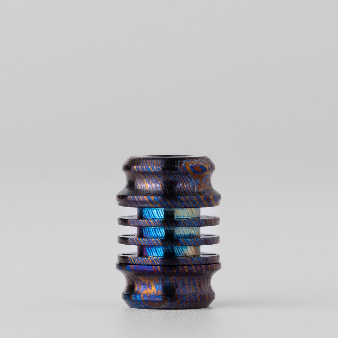 EDC Paracord Braiding Service – GEEOne | Atwood 550 Rope Titanium Tritium Bead Sterling Silver Kit