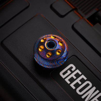 EDC Paracord Braiding Service – GEEOne | Atwood 550 Rope Titanium Tritium Bead Sterling Silver Kit