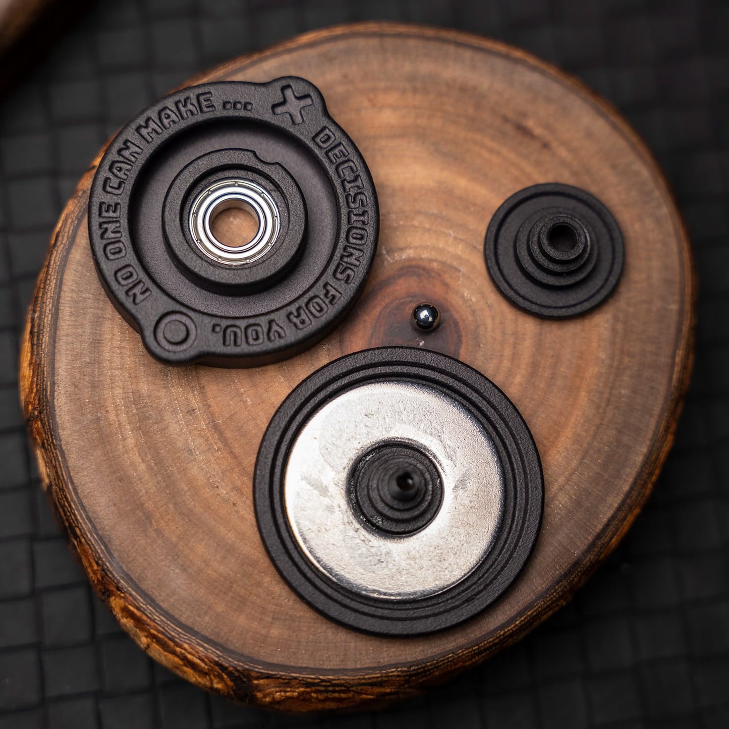 Hand Spinner – HAOTZ Decision Rat Spinner | Nylon EDC Fidget Gyro