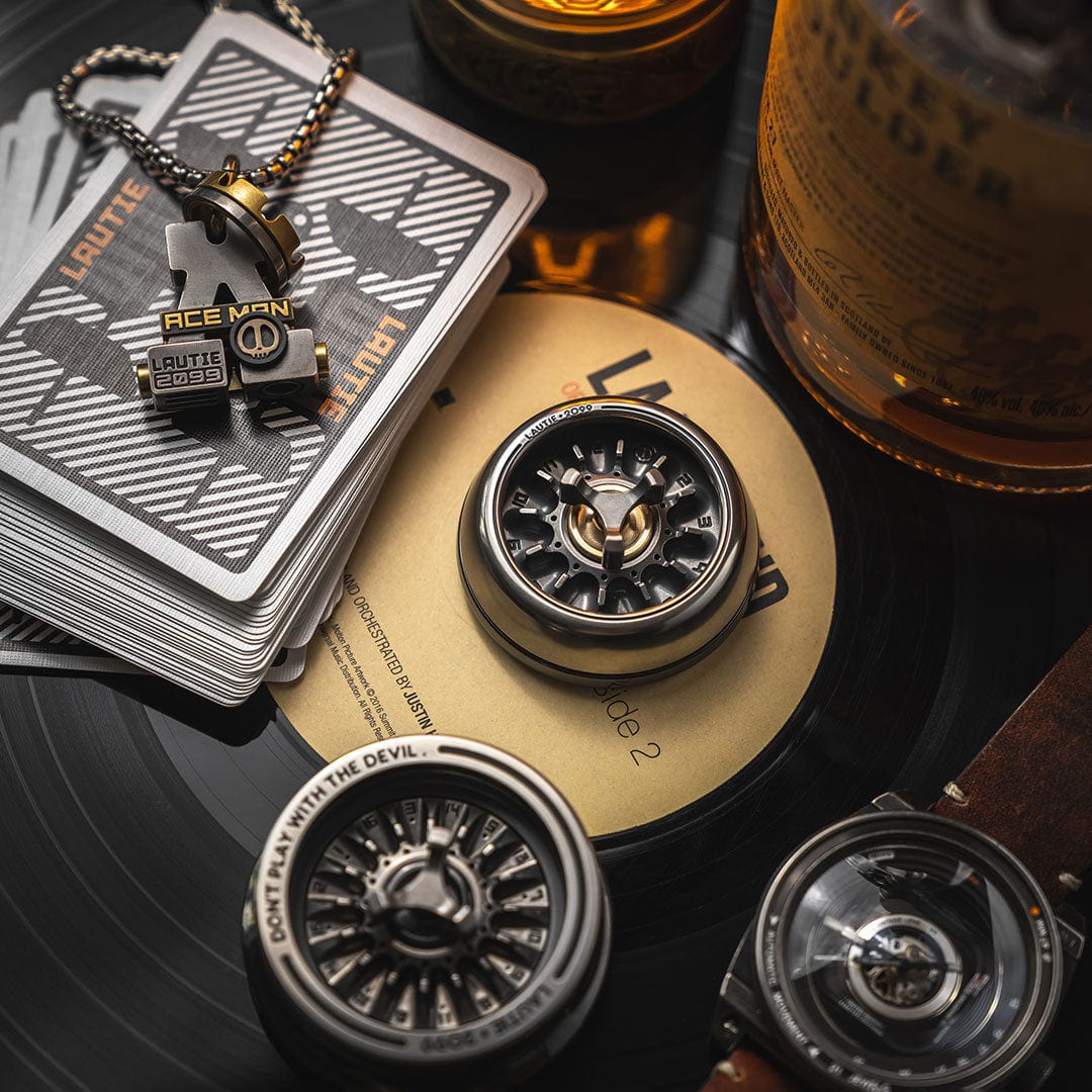Spinning Top – LAUTIE Carnival Nano | CuNi Brass Zirconium Titanium 18K Gold EDC Spinner