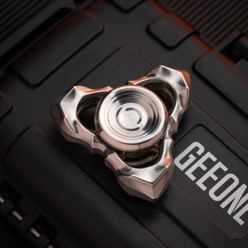 Fidget Spinner EDC – LQ EDC Thorns and Fog | Stainless Steel Zirconium Knife Grain Spinner