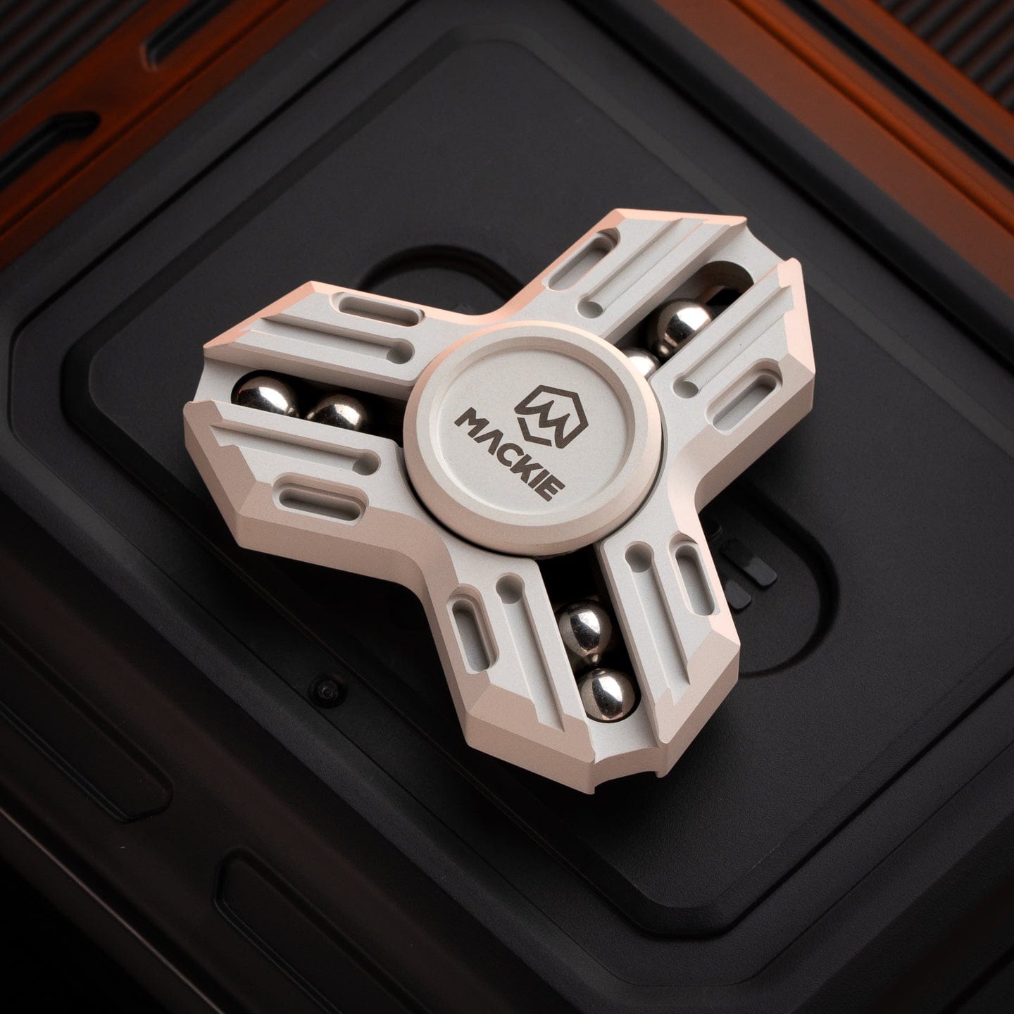 Gyroscope Toy – MACKIE Knight Mini 2.0 & 3.0 | Aluminum Stainless Steel PMMA EDC