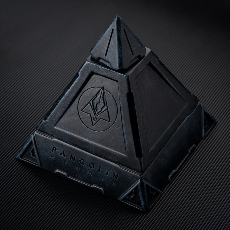 EDC Spinner Stand – Pangolin Pyramid Spinner Stand | Resin Stainless Steel Display Base