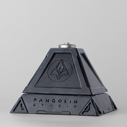 EDC Spinner Stand – Pangolin Pyramid Spinner Stand | Resin Stainless Steel Display Base