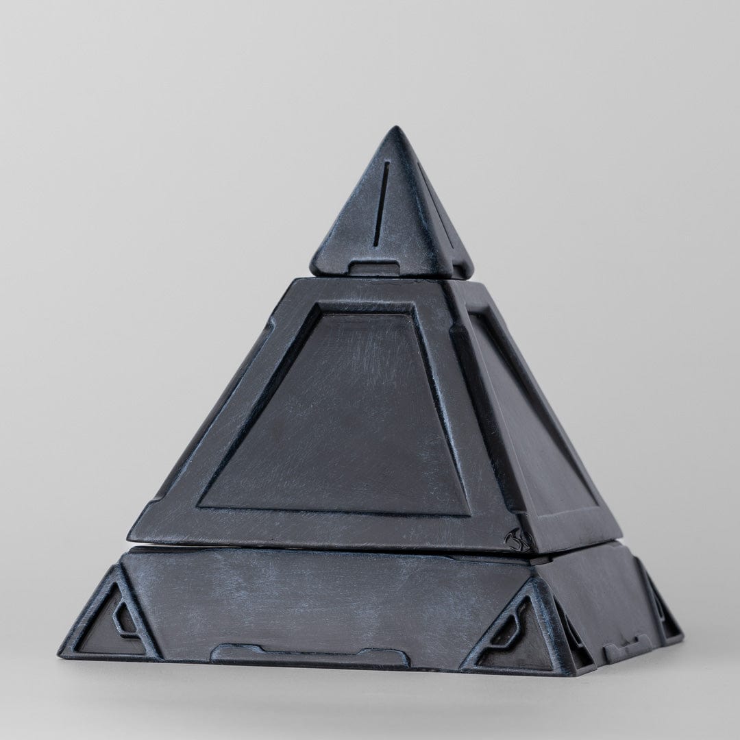 EDC Spinner Stand – Pangolin Pyramid Spinner Stand | Resin Stainless Steel Display Base